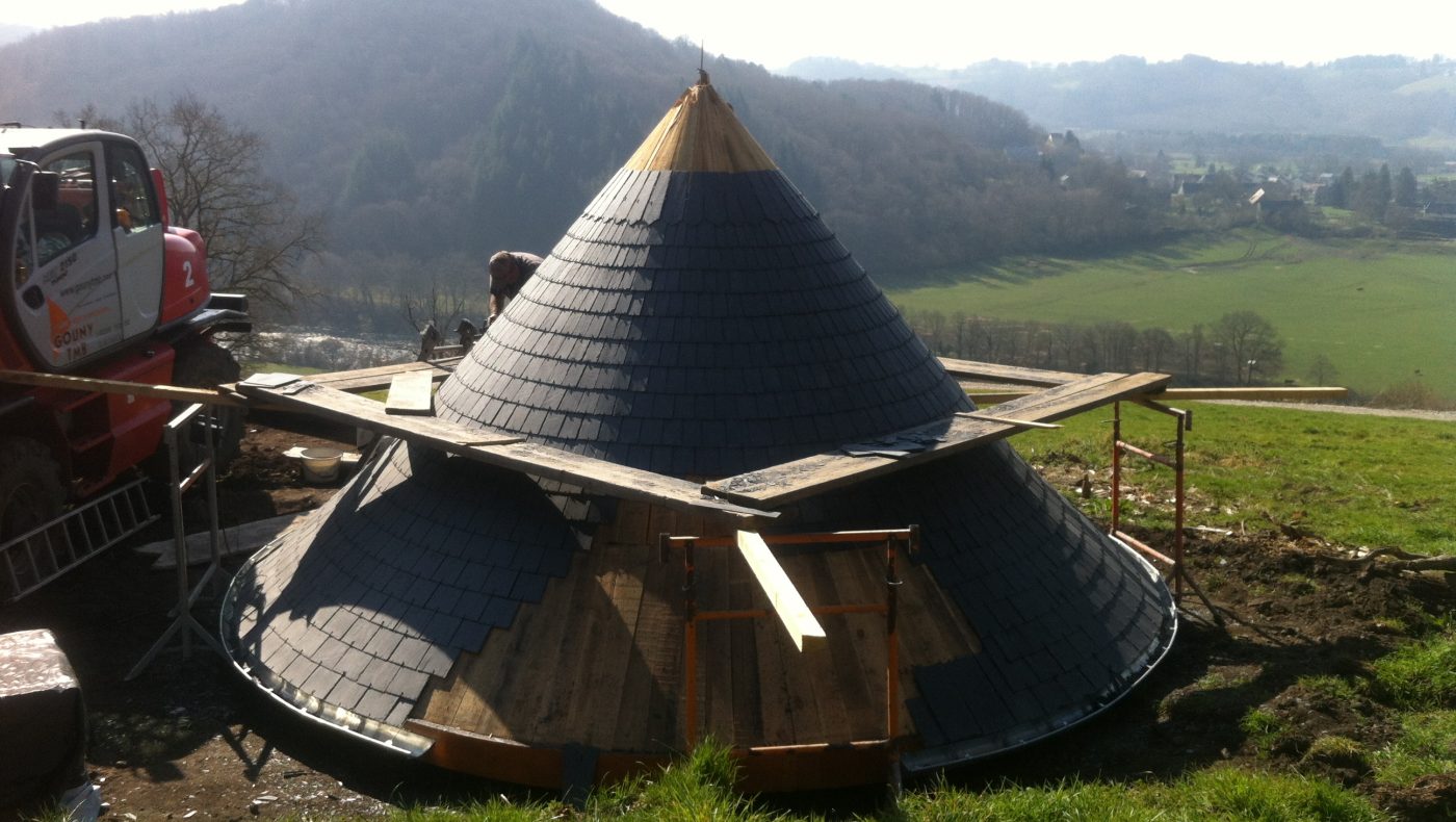 Photo-026-scaled-aspect-ratio-1400-790