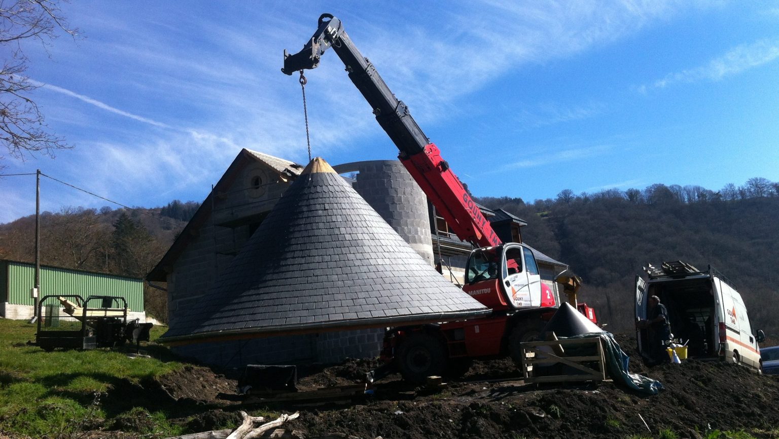 Photo-034-scaled-aspect-ratio-1400-790