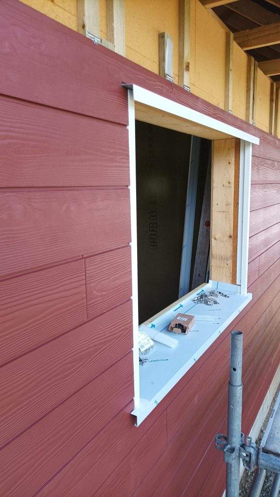 pose du bardage exterieur en bois, composite ou enduit
